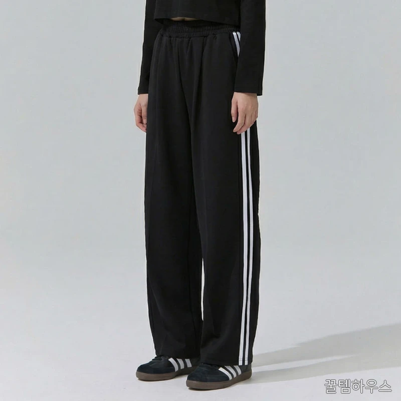 블랙몬스터핏 이선 와이드 트레이닝 팬츠 운동복 여성 밴딩 긴바지 일상룩 코디 상세 이미지 2