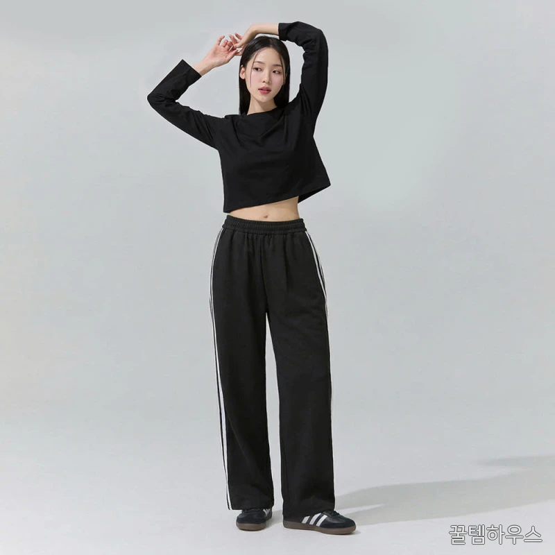 블랙몬스터핏 이선 와이드 트레이닝 팬츠 운동복 여성 밴딩 긴바지 일상룩 코디 상세 이미지 3
