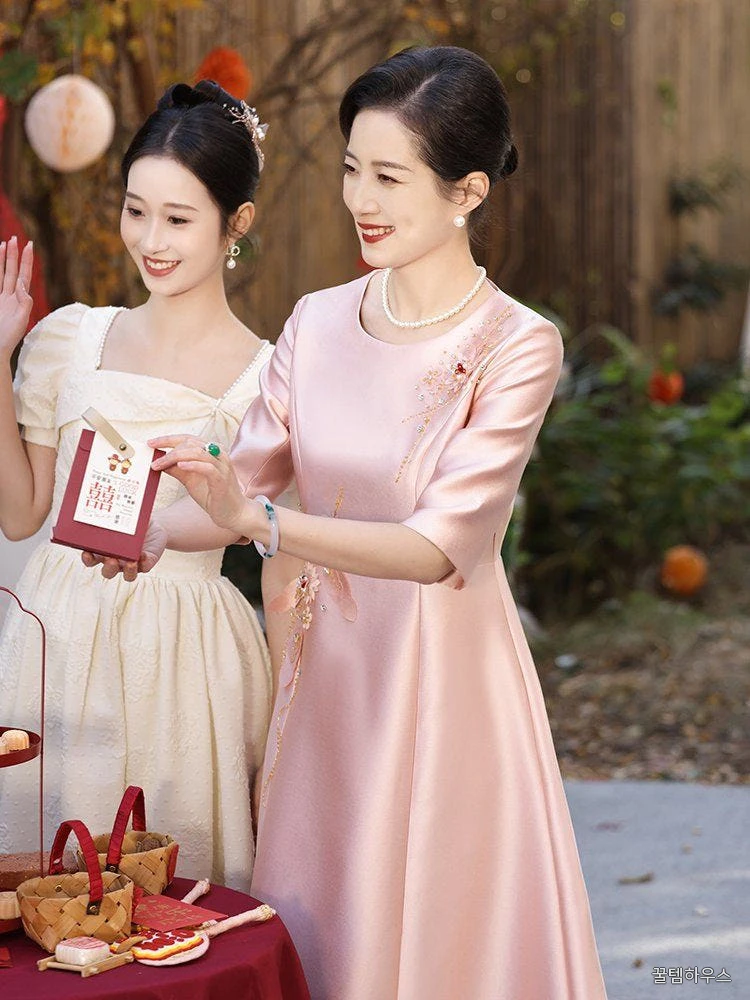 시어머니 연회 혼주양장 상견례 화려한 결혼식 부채 접이식 대나무 전통 휴대용 만들기 여름 상세 이미지 4