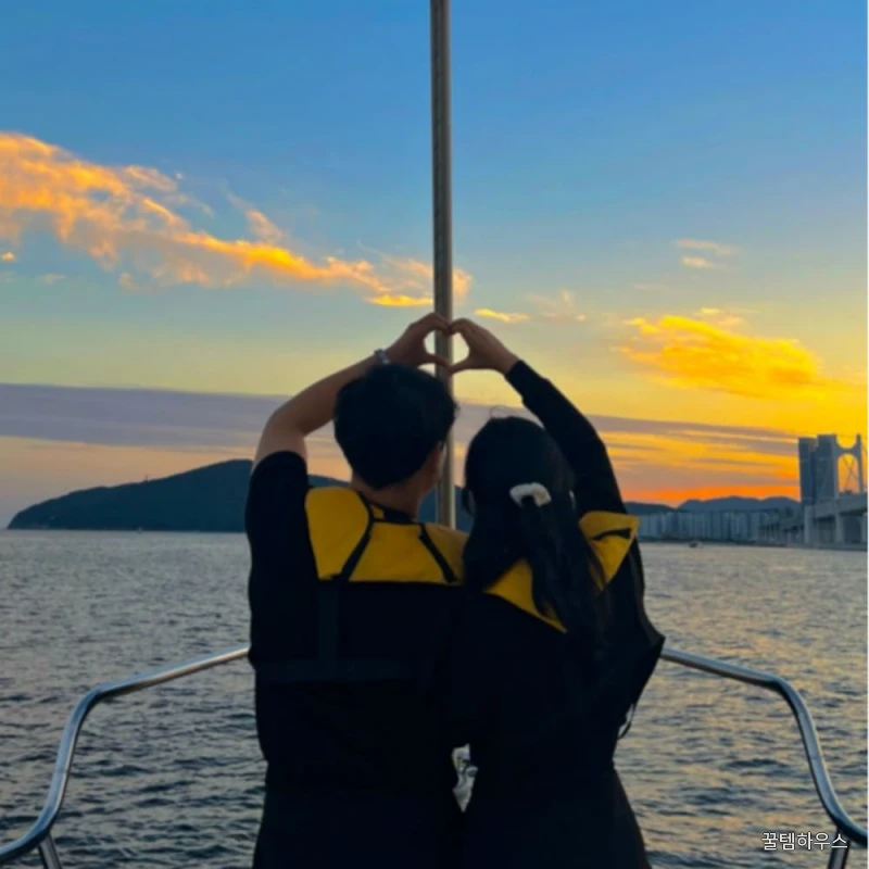 부산요트투어 광안리 해변 탑승 해운대 더베이101 야경 폭죽 드론쇼 소인 주간 예약 상세 이미지 7