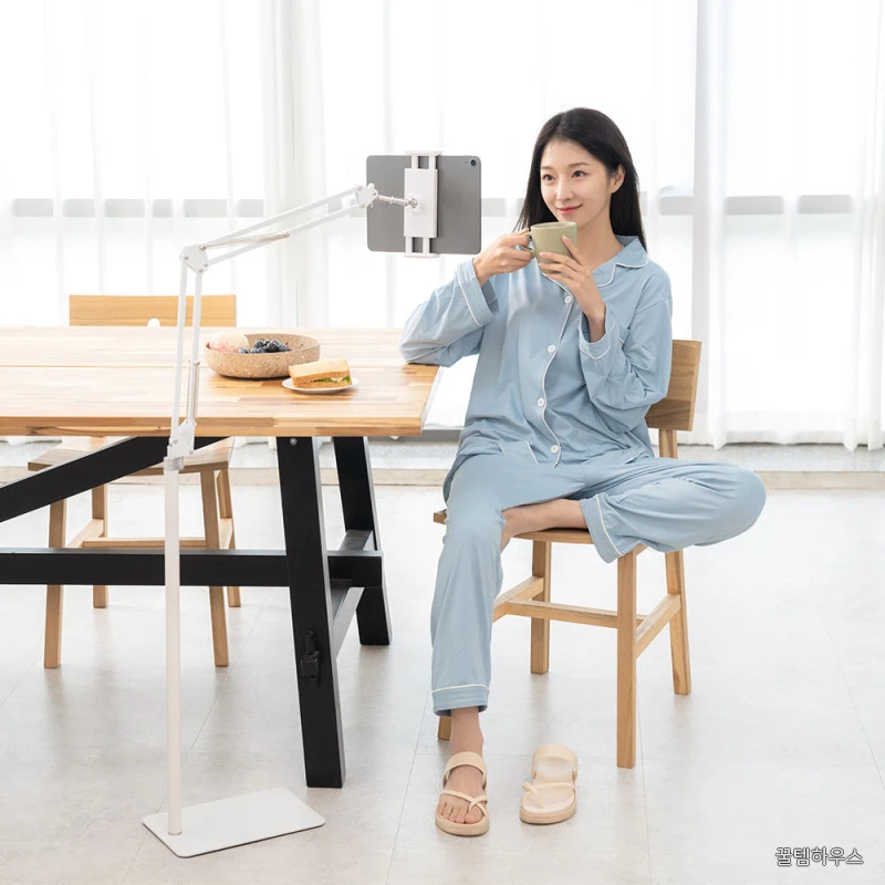 태블릿 거치대 침대 스탠드 패드 갤럭시탭 The Comfy Lite 상세 이미지 3