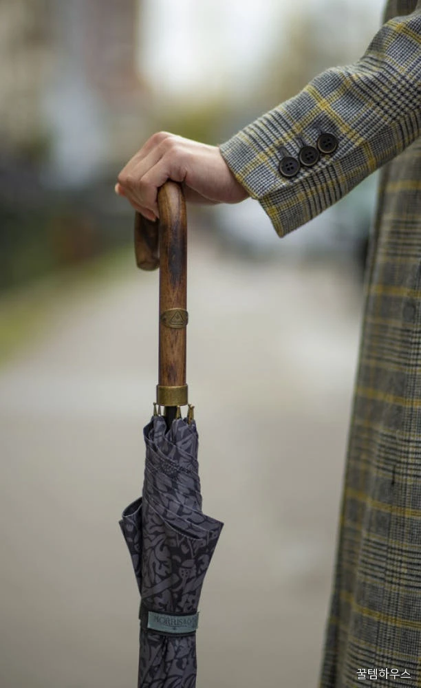 Morris&Co Hampstead-1, Strawberry Thief Graphite 수동 장우산 상세 이미지 2